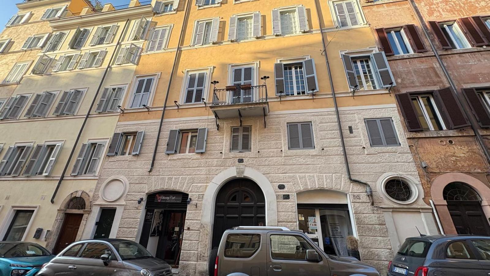 Elegantis Monti Royal With Private Terrace Rom