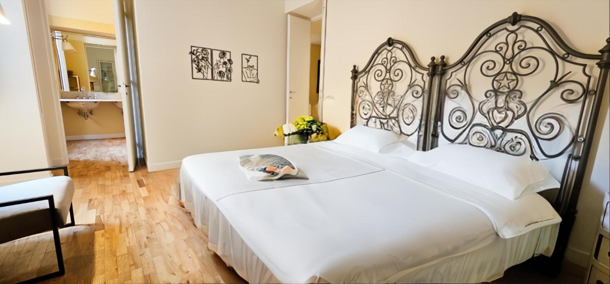 Elegantis Monti Royal With Private Terrace Rom