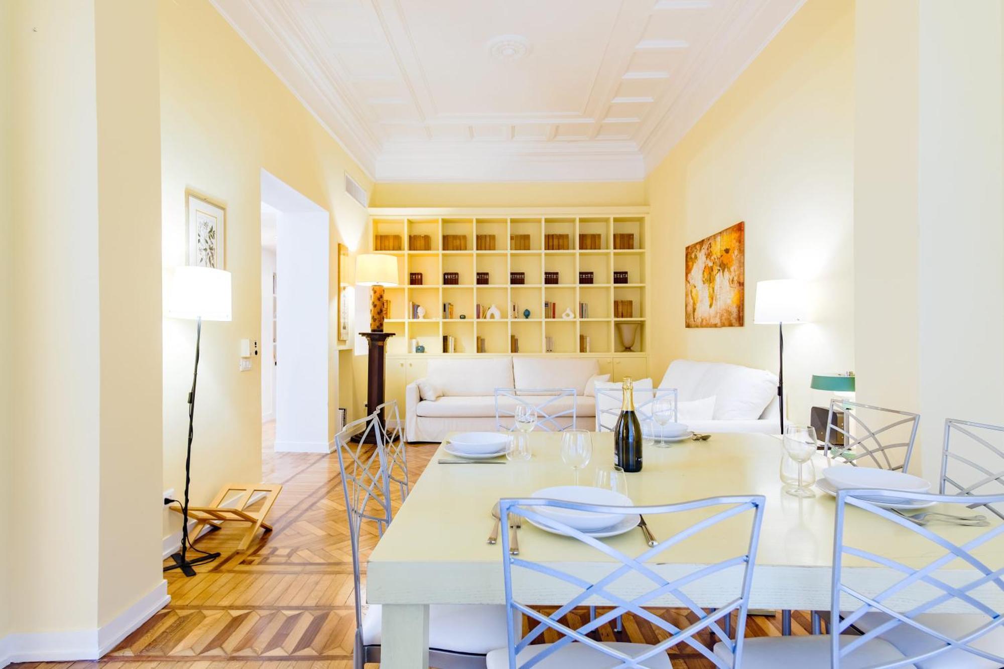 Elegantis Monti Royal With Private Terrace Rom